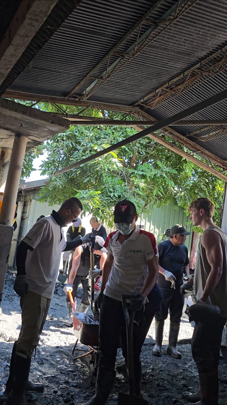 Helping With Guangfu‘s Natural Disaster: Livestream 2